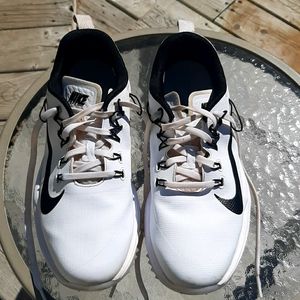 Nike Lunarlon soft spike golf shoes